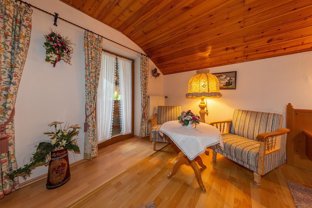 Groebl-Alm Haus Zur Schoenen Aussicht Graswang 外观 照片